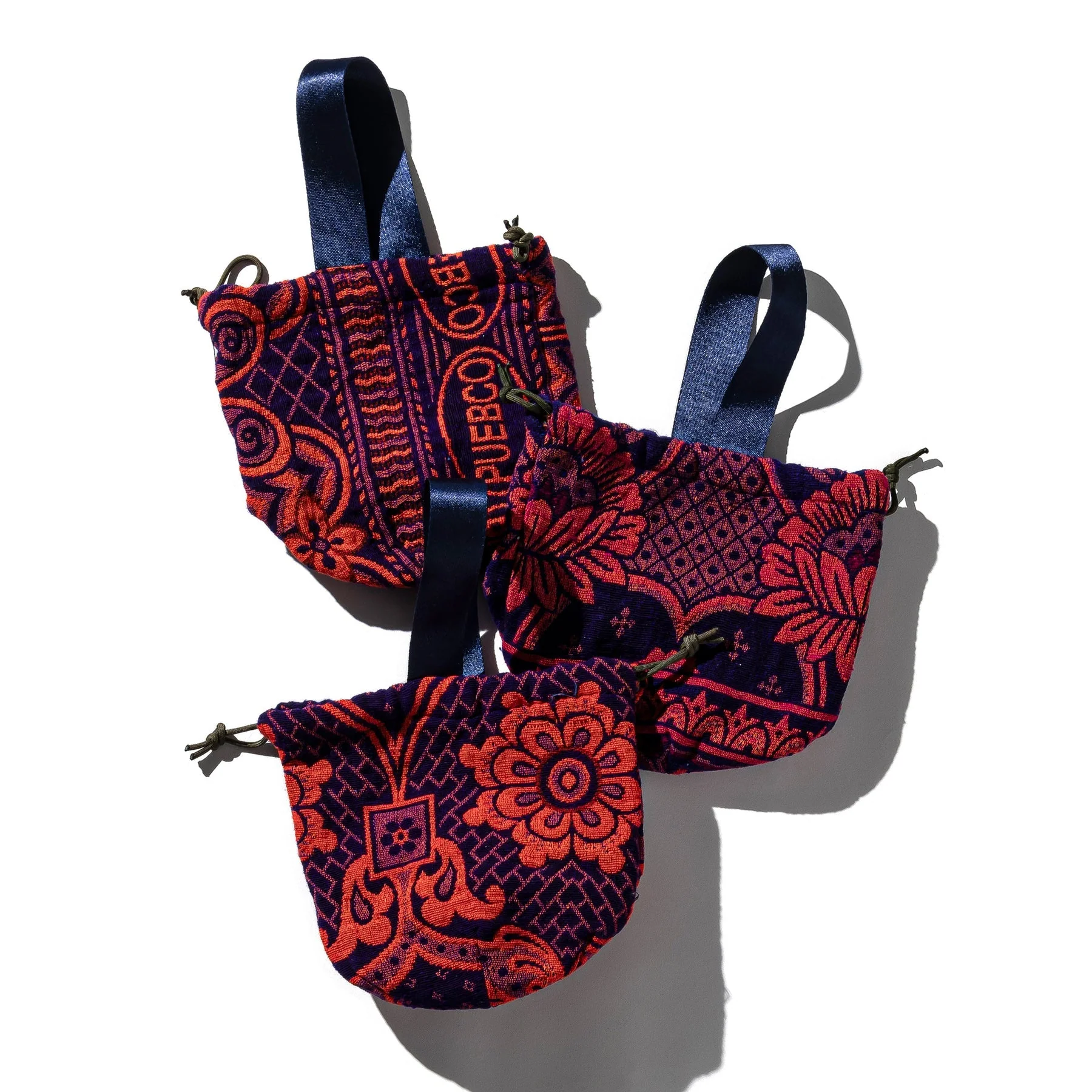Jacquard Fabric Drawstring Bag - Image 9