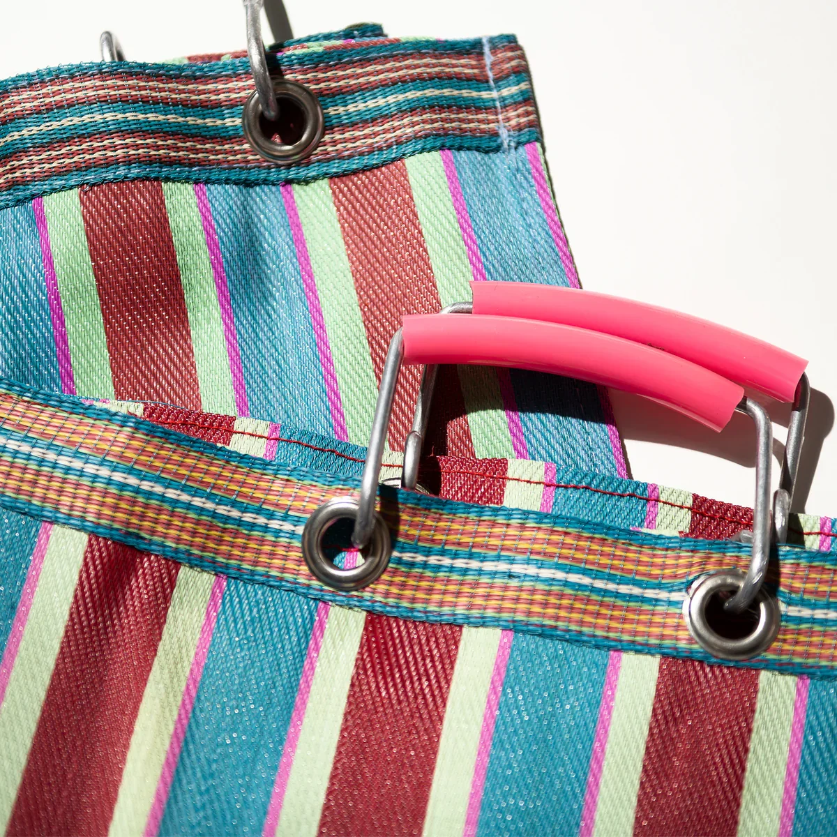 RECYCLED PLASTIC STRIPE BAG - Rectangle D30 - Image 11